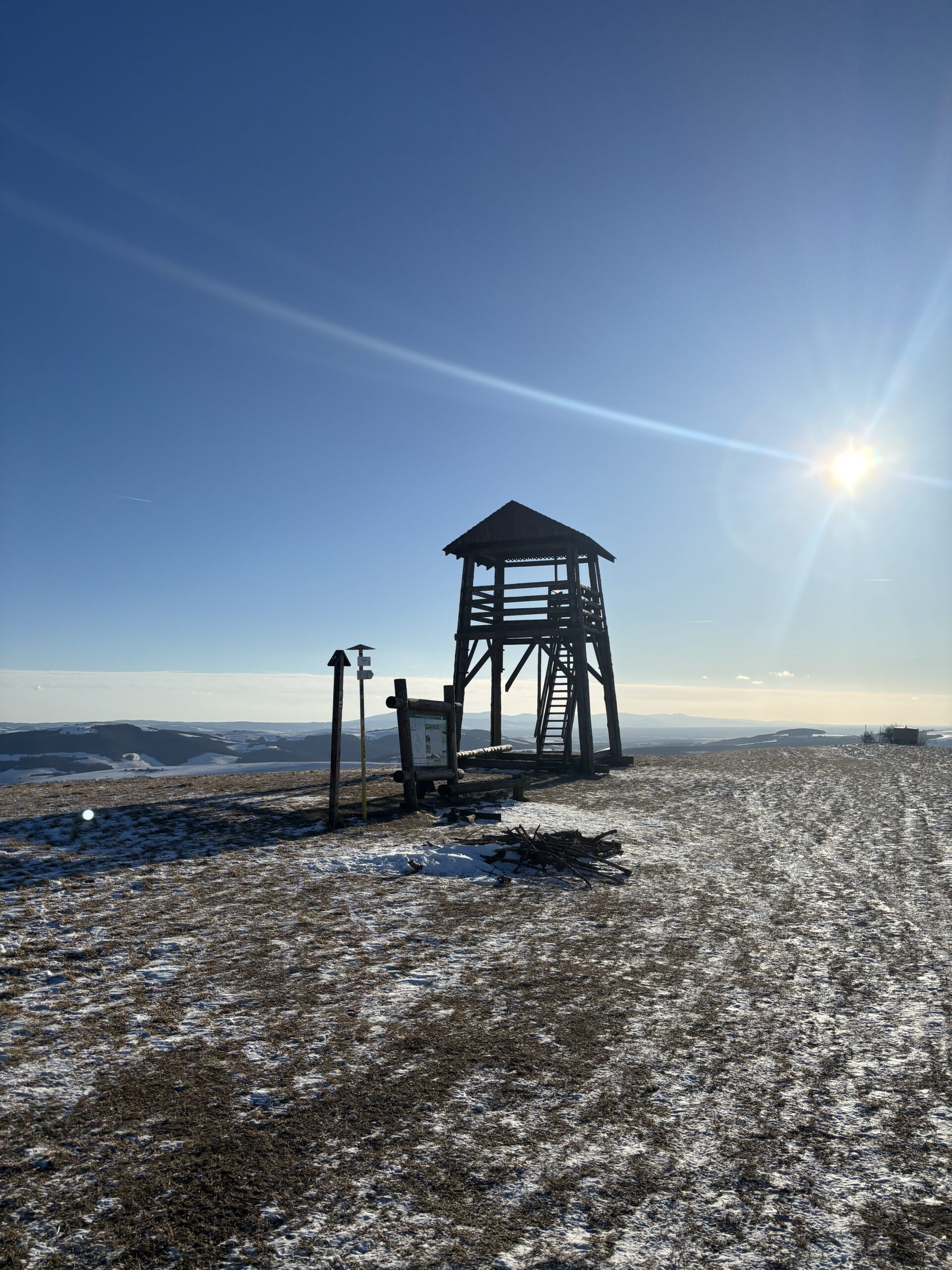 TIP kam s deťmi cez jarné prázdniny: Objavte tajomstvá náučného chodníka pod Žalostinou